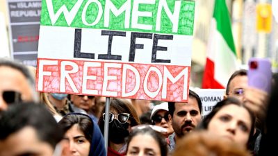 «Γυναίκες, ζωή, ελευθερία»