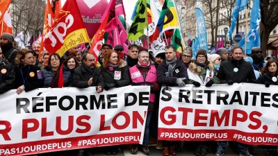 Γαλλία: 10η ημέρα στους δρόμους κατά του συνταξιοδοτικού