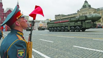 H Ρωσία θα αναπτύξει τακτικά πυρηνικά όπλα στη Λευκορωσία